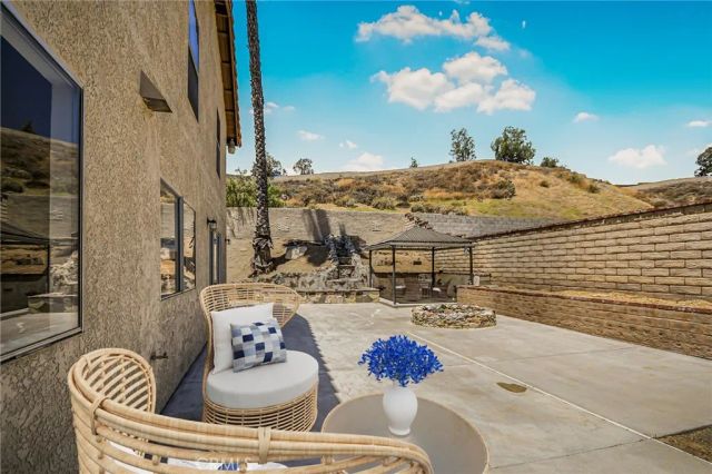 28041 Concord Avenue, Castaic, CA 91384