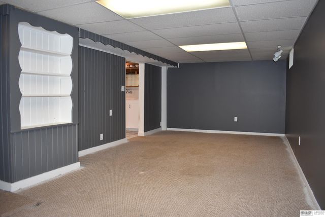 1512 E 4th Street, Fremont, NE 68025