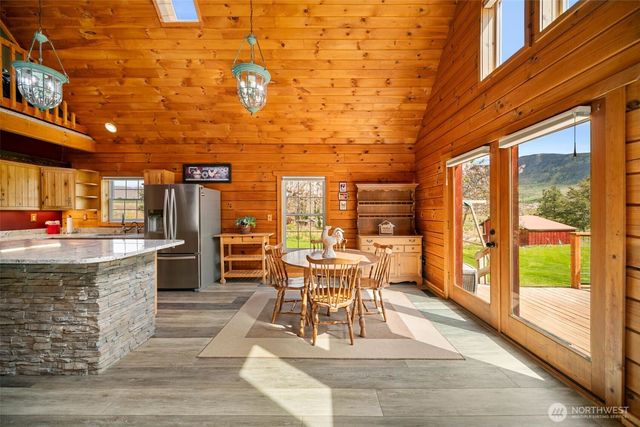 134 Thorburn Lane, Malaga, WA 98828