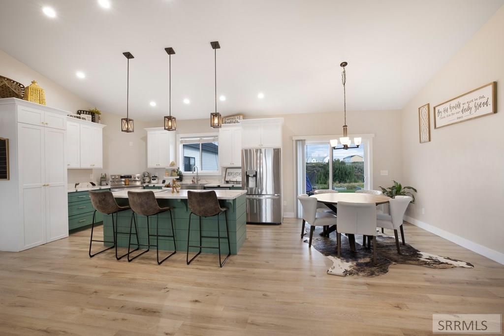 Image 11 of property listing at 2785 E 500 N, St Anthony, ID 83445