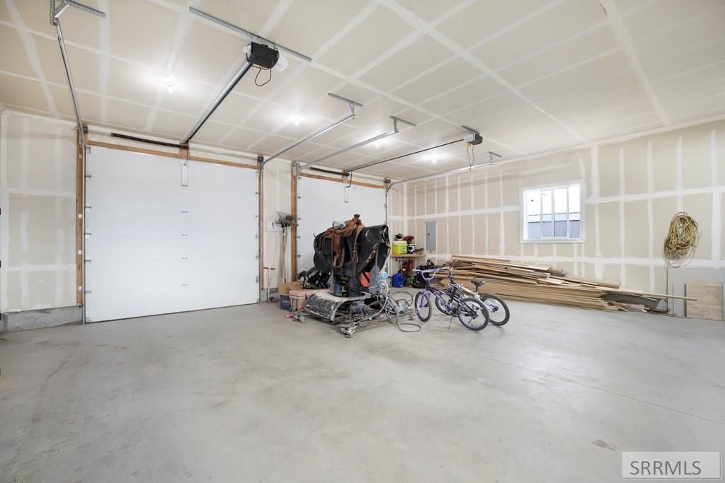 Image 17 of property listing at 2785 E 500 N, St Anthony, ID 83445