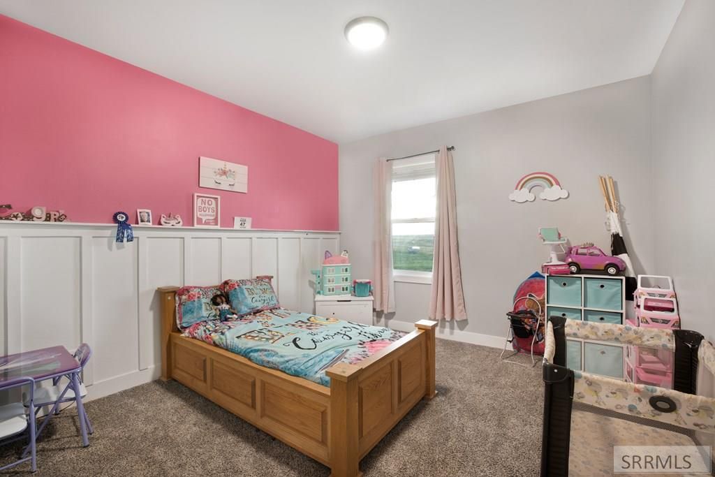 Image 18 of property listing at 2785 E 500 N, St Anthony, ID 83445