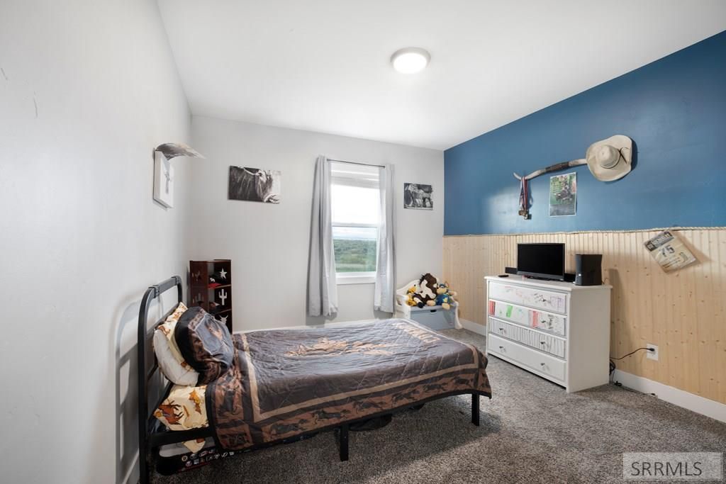 Image 21 of property listing at 2785 E 500 N, St Anthony, ID 83445