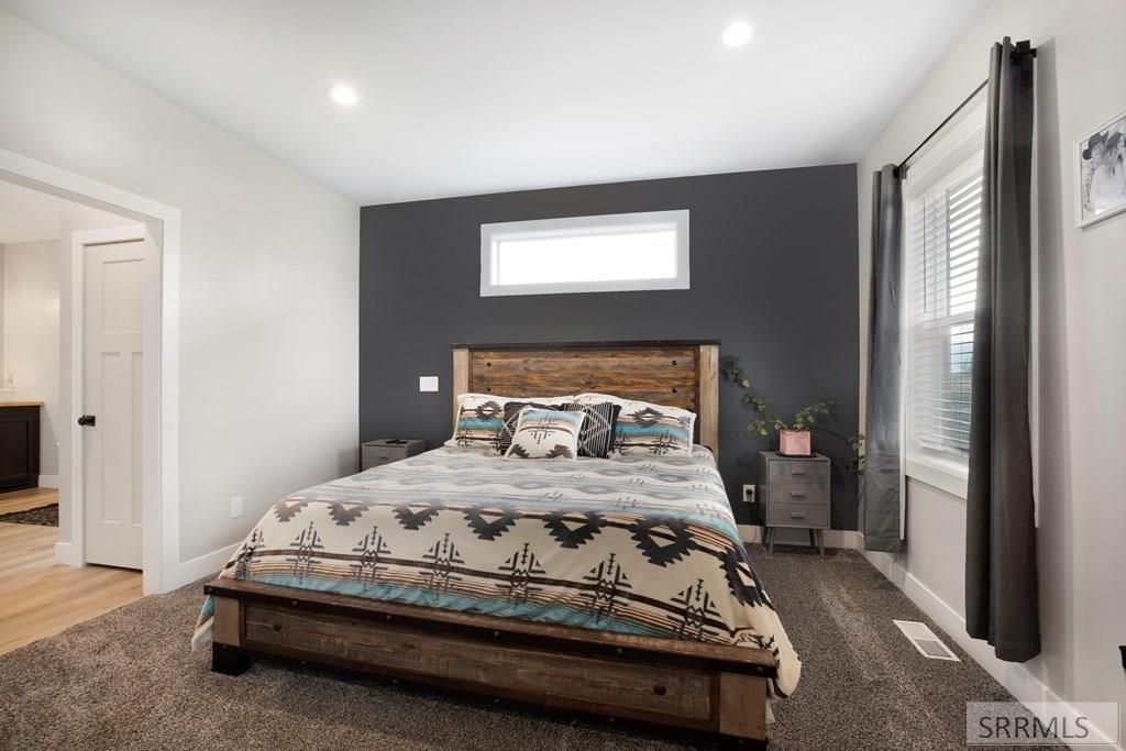 Image 24 of property listing at 2785 E 500 N, St Anthony, ID 83445