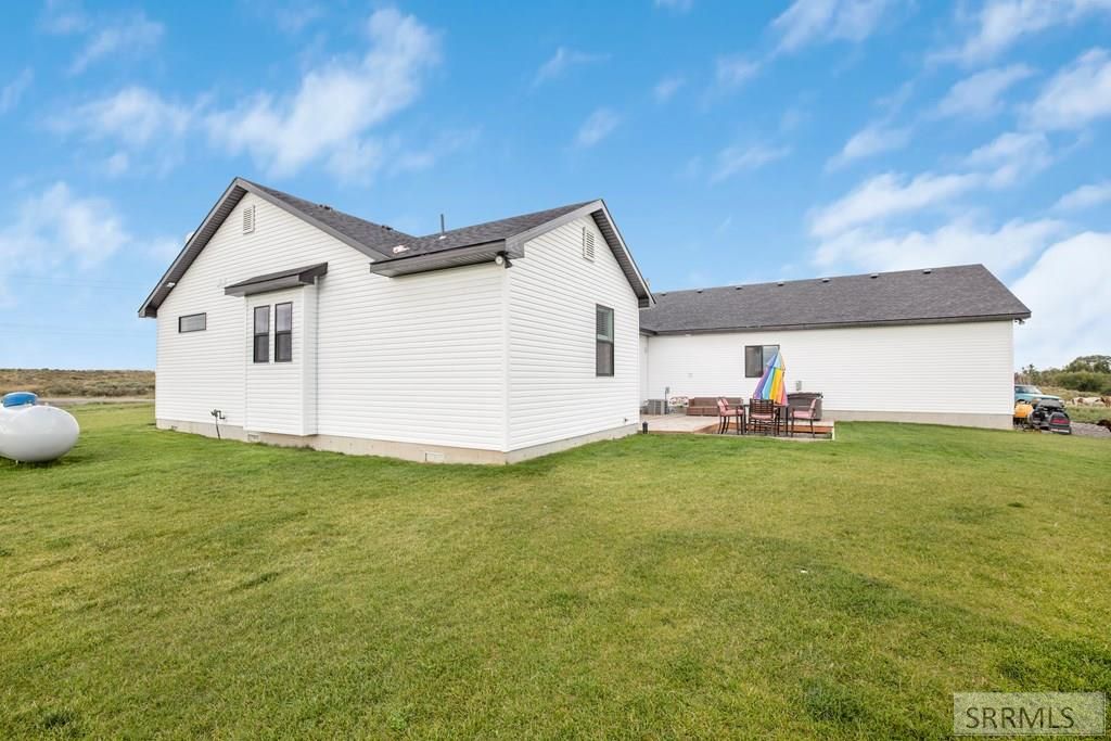 Image 34 of property listing at 2785 E 500 N, St Anthony, ID 83445