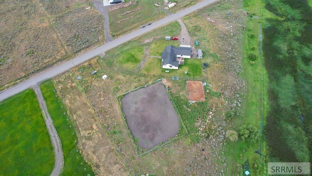 Image 39 of property listing at 2785 E 500 N, St Anthony, ID 83445