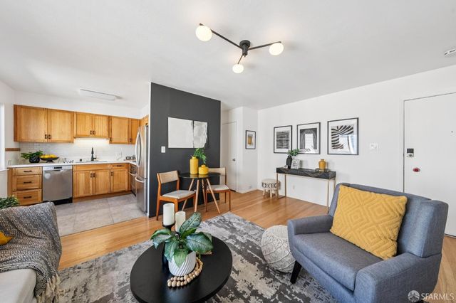 25 Camp Street 5, San Francisco, CA 94110