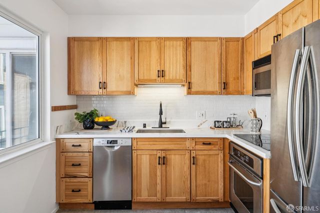 25 Camp Street 5, San Francisco, CA 94110