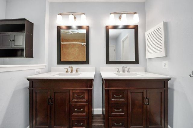 18907 Oak Bower Drive, Humble, TX 77346