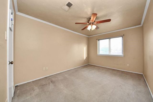 18907 Oak Bower Drive, Humble, TX 77346