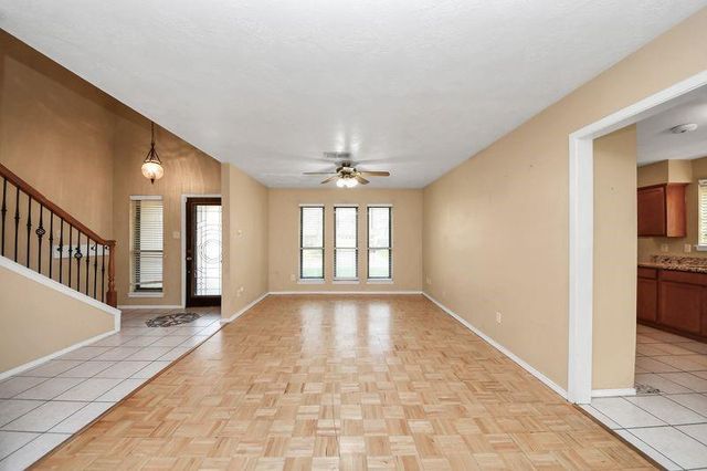 18907 Oak Bower Drive, Humble, TX 77346