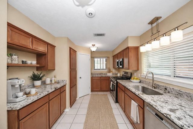 18907 Oak Bower Drive, Humble, TX 77346