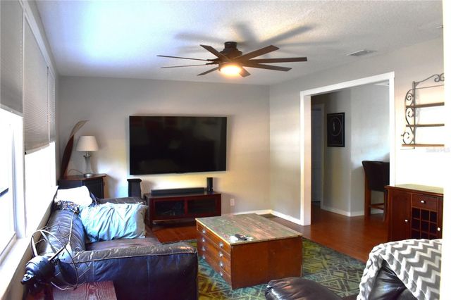 541 N ORANGE AVENUE, Deland, FL 32720