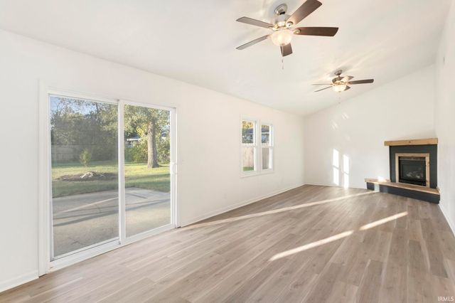 11814 Edison Road, Osceola, IN 46561
