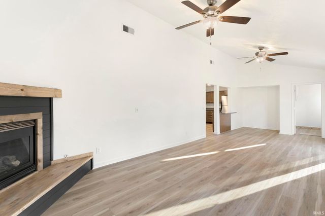 11814 Edison Road, Osceola, IN 46561
