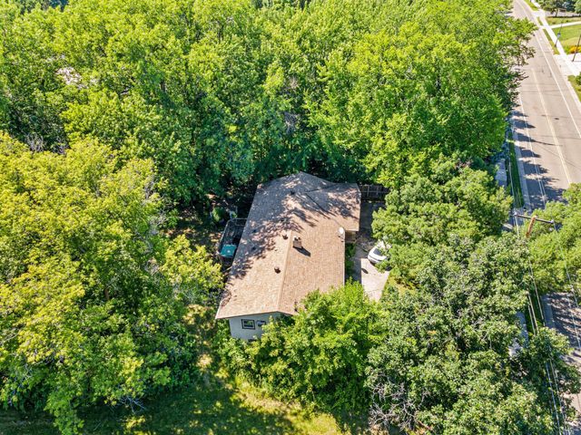 1650 Upper Afton Road, Saint Paul, MN 55106