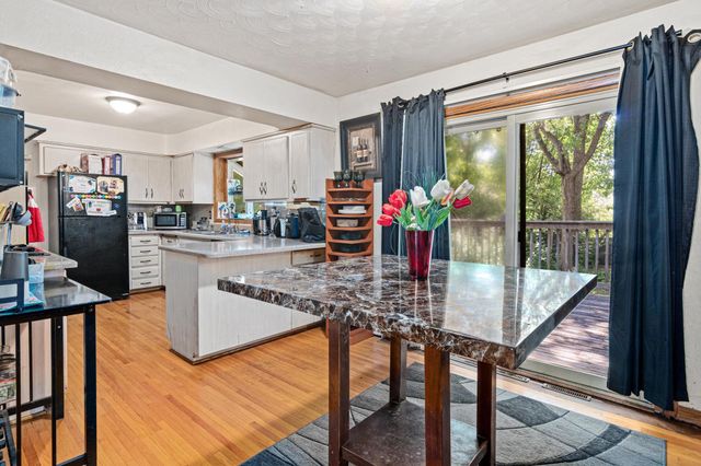1650 Upper Afton Road, Saint Paul, MN 55106
