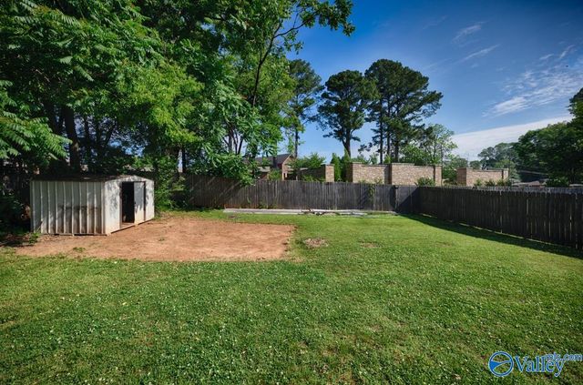 2302 Bell Avenue NW, Huntsville, AL 35816