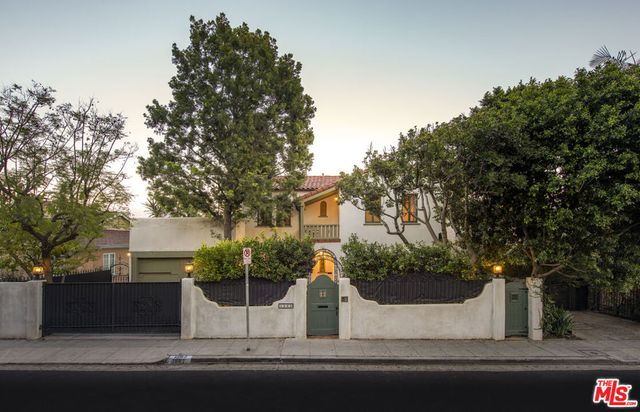 1982 N Normandie Avenue, Los Angeles, CA 90027