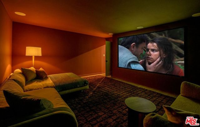 1982 N Normandie Avenue, Los Angeles, CA 90027