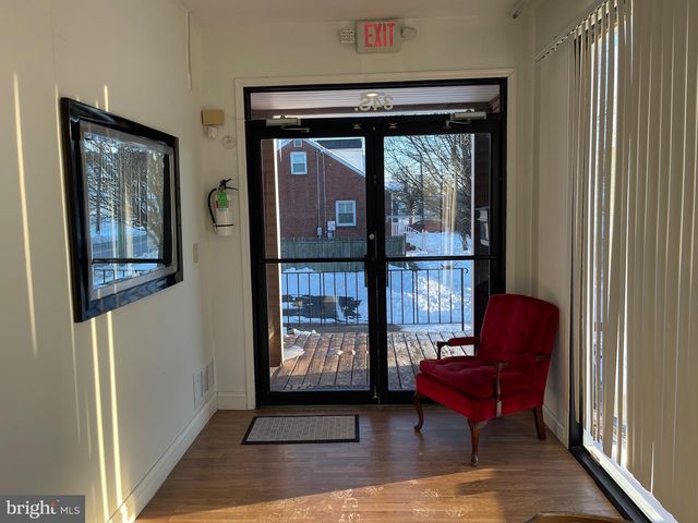 34 S BROADWAY, Pennsville, NJ 08070