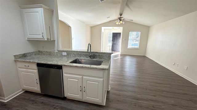 28831 Frio River Loop, Spring, TX 77386