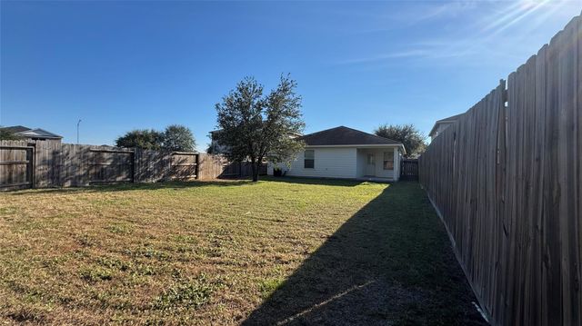 28831 Frio River Loop, Spring, TX 77386