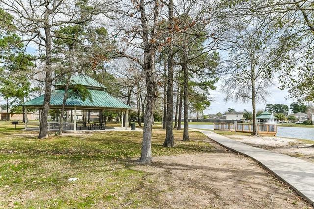 28831 Frio River Loop, Spring, TX 77386