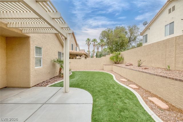 8249 Peaceful Canyon Drive, Las Vegas, NV 89128