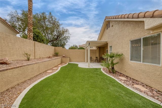 8249 Peaceful Canyon Drive, Las Vegas, NV 89128