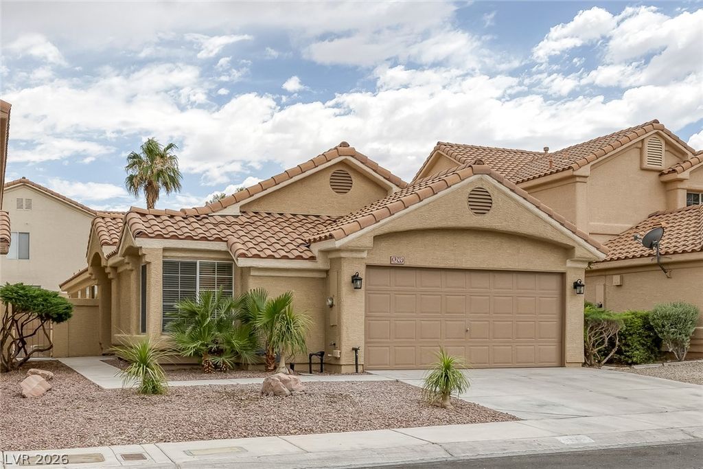 8249 Peaceful Canyon Drive, Las Vegas, NV 89128