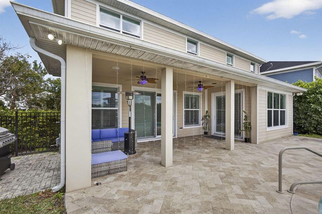 929 Sterling Pine Place, Loxahatchee, FL 33470