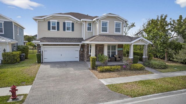 929 Sterling Pine Place, Loxahatchee, FL 33470