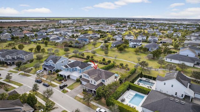 929 Sterling Pine Place, Loxahatchee, FL 33470