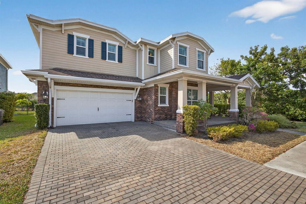 929 Sterling Pine Place, Loxahatchee, FL 33470