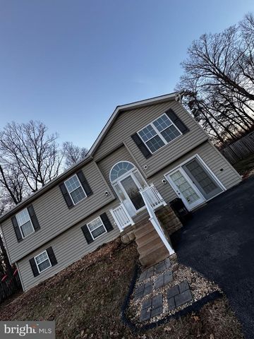 385 LONGWOOD, Bunker Hill, WV 25413