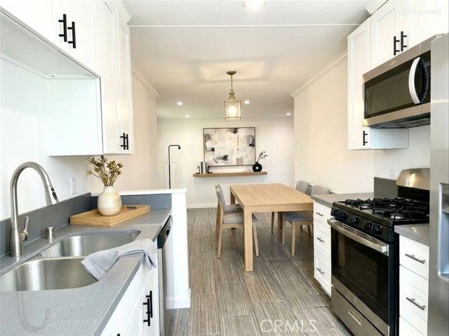 6065 Pickford Place 1, Los Angeles, CA 90035