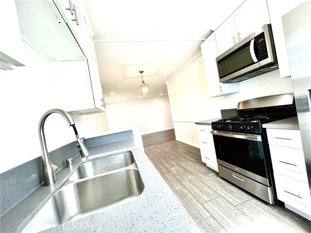 6065 Pickford Place 1, Los Angeles, CA 90035