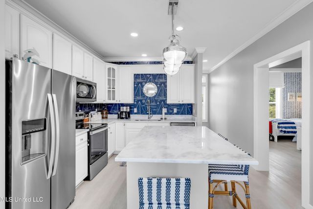 1515 E Beach Boulevard, 141, Pass Christian, MS 39571