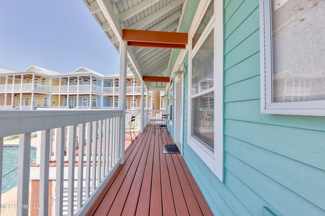 1515 E Beach Boulevard, 141, Pass Christian, MS 39571