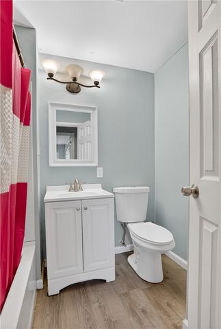 5217 Broadlea Dr, Baldwin Boro, PA 15236