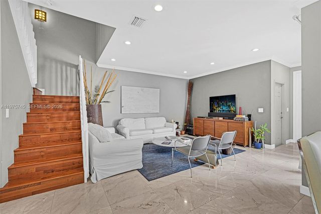 1425 Weeping Willow Way, Hollywood, FL 33019