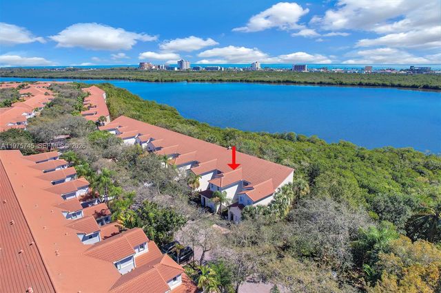 1425 Weeping Willow Way, Hollywood, FL 33019