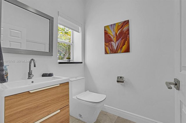 1425 Weeping Willow Way, Hollywood, FL 33019