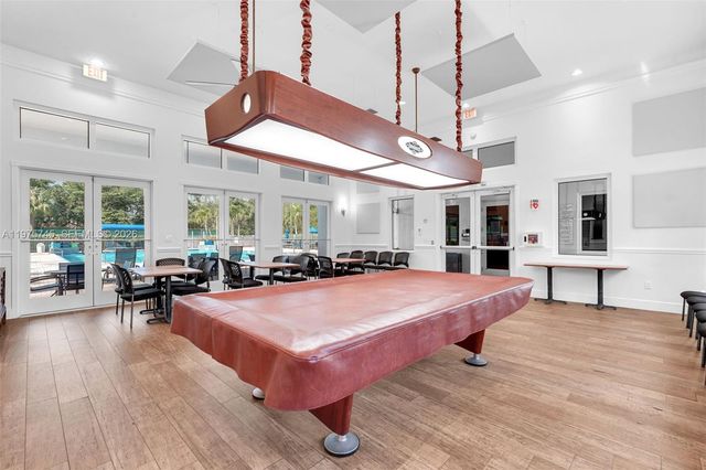 1425 Weeping Willow Way, Hollywood, FL 33019