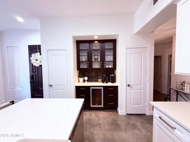 11000 N 77TH Place 1057, Scottsdale, AZ 85260