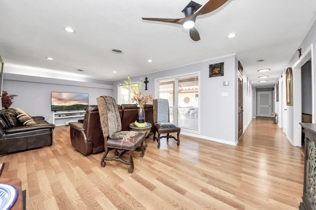 142 Wall Street, Cleveland, TX 77327