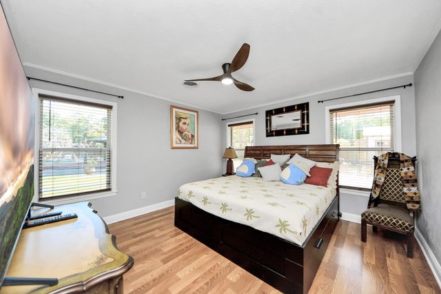 142 Wall Street, Cleveland, TX 77327