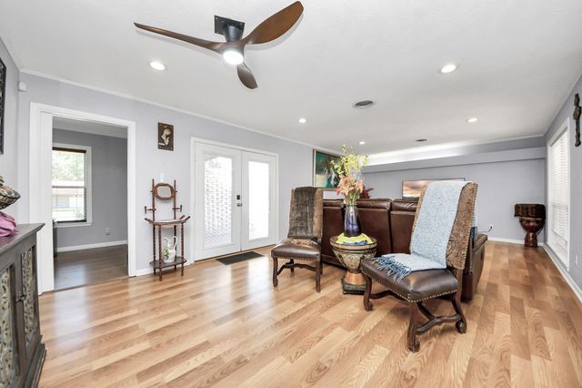 142 Wall Street, Cleveland, TX 77327