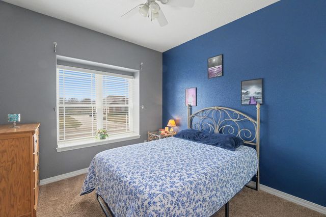 1930 E Lakeland Dr, El Dorado, KS 67042